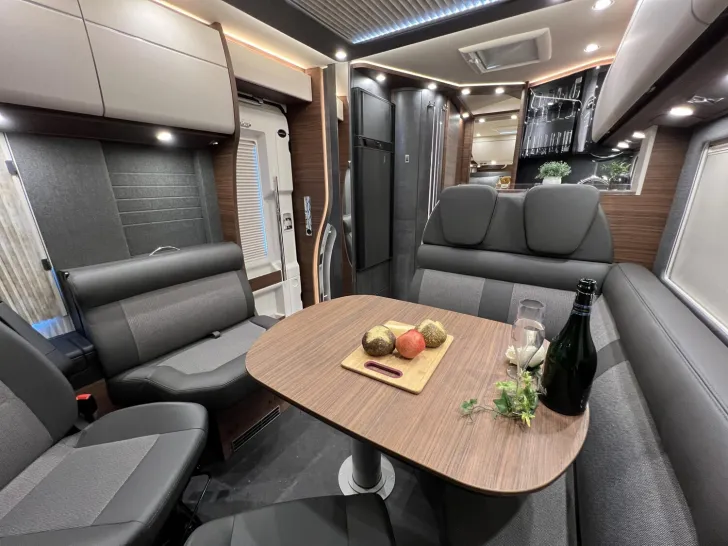 Fahrzeugbild chic c-line I 4.9 LE L Carthago Selection (361) #15