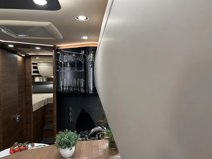 Fahrzeugbild chic c-line I 4.9 LE L Carthago Selection (361) #18