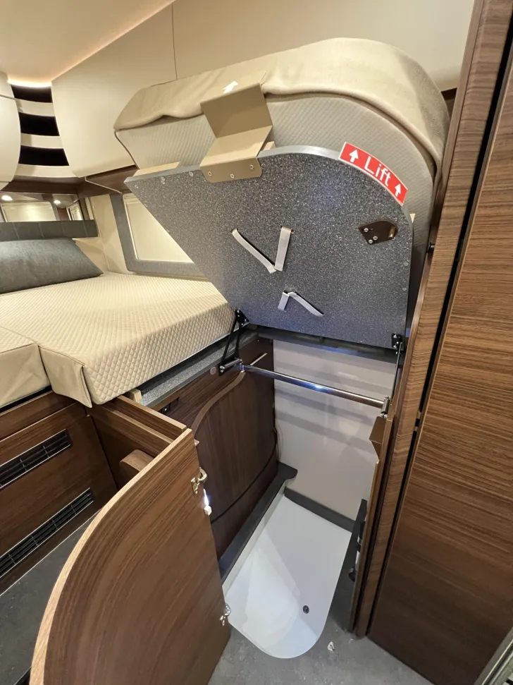Fahrzeugbild chic c-line I 4.9 LE L Carthago Selection (361) #29