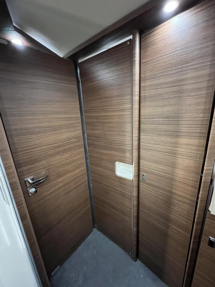 Fahrzeugbild chic c-line I 4.9 LE L Carthago Selection (361) #34