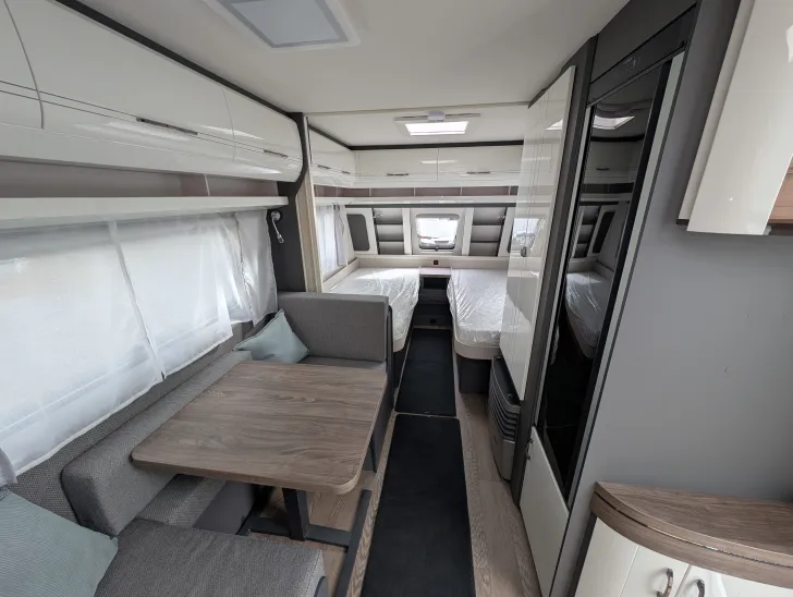 Fahrzeugbild Hobby Excellent 460 SL Sie sparen 1.730,- €! #6