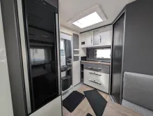 Fahrzeugbild Hobby Excellent 460 SL Sie sparen 1.730,- €! #9