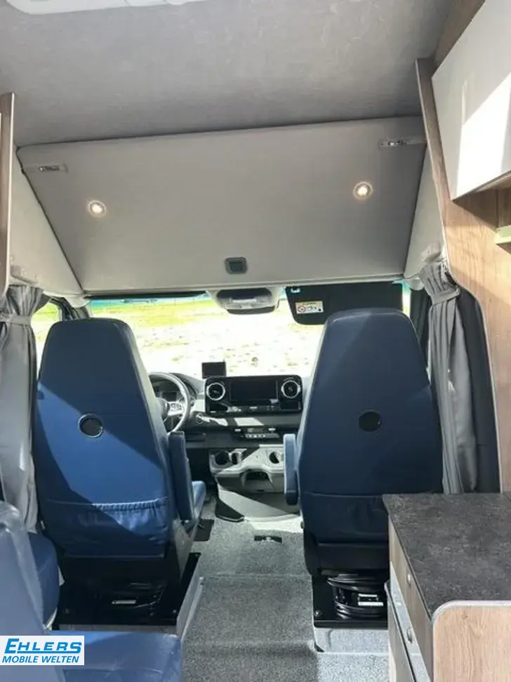 Fahrzeugbild La Strada Nova EB MB 190 PS #15