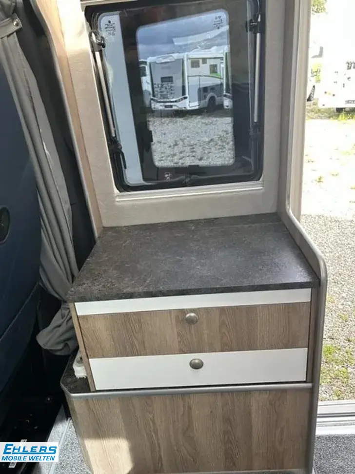 Fahrzeugbild La Strada Nova EB MB 190 PS #16