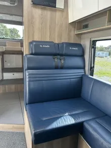 Fahrzeugbild La Strada Nova EB MB 190 PS #17