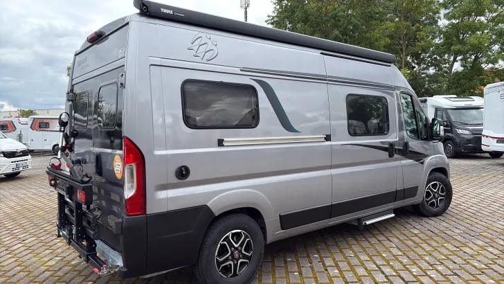 Schräg Hinten Knaus BoxLife 600 ME sehr gepflegt