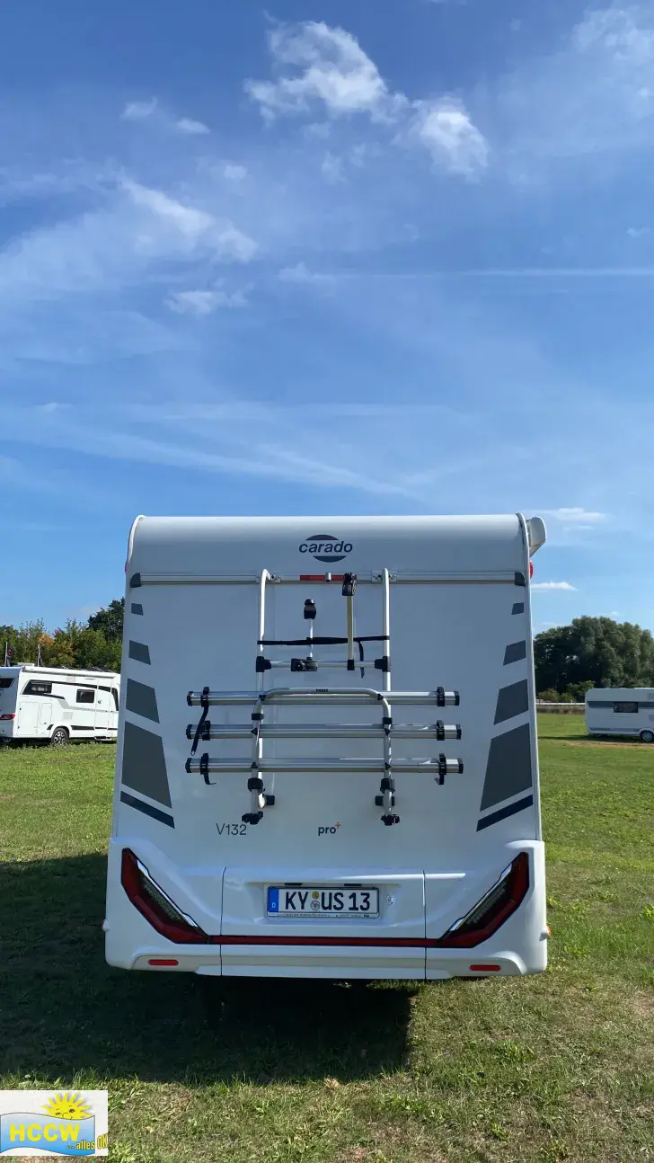 Frontal Hinten Carado VAN 132 Automatik + SAT & TV