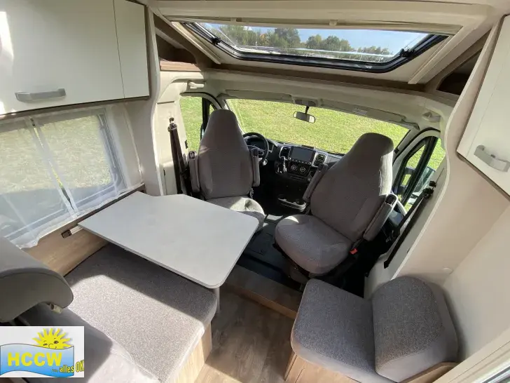 Sitzgruppe Carado VAN 132 Automatik + SAT & TV