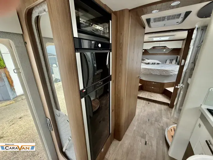 Fahrzeugbild Hymer B-Klasse ML I 890 Ohne Hubbett #9