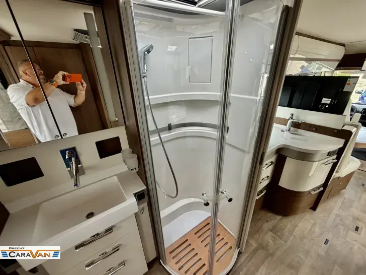 Fahrzeugbild Hymer B-Klasse ML I 890 Ohne Hubbett #16