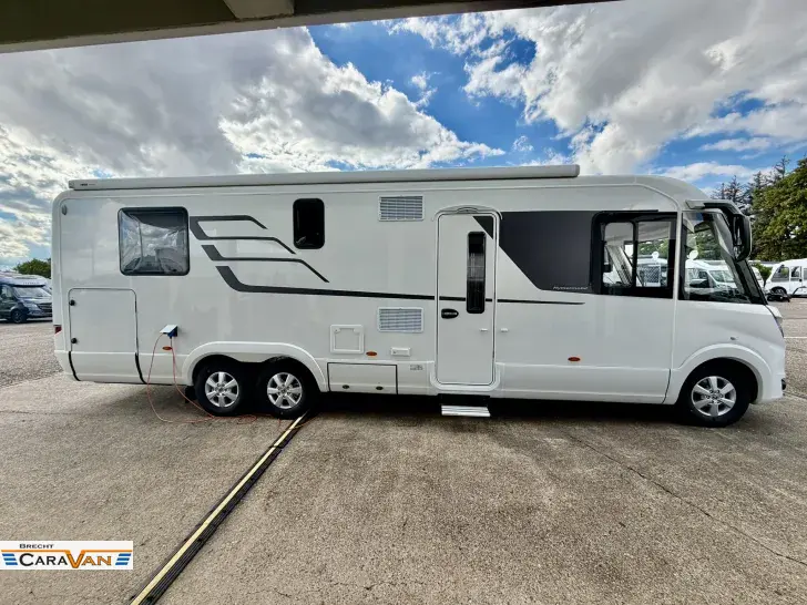 Fahrzeugbild Hymer B-Klasse ML I 890 Ohne Hubbett #32
