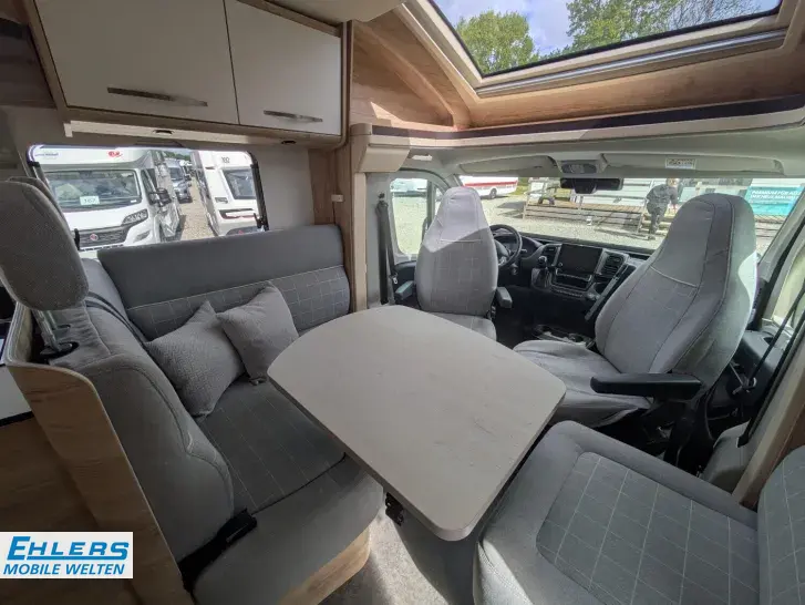 Fahrzeugbild Eura Mobil Profila RS PRS 695 EB 180 PS, Automatik, Maxi #14