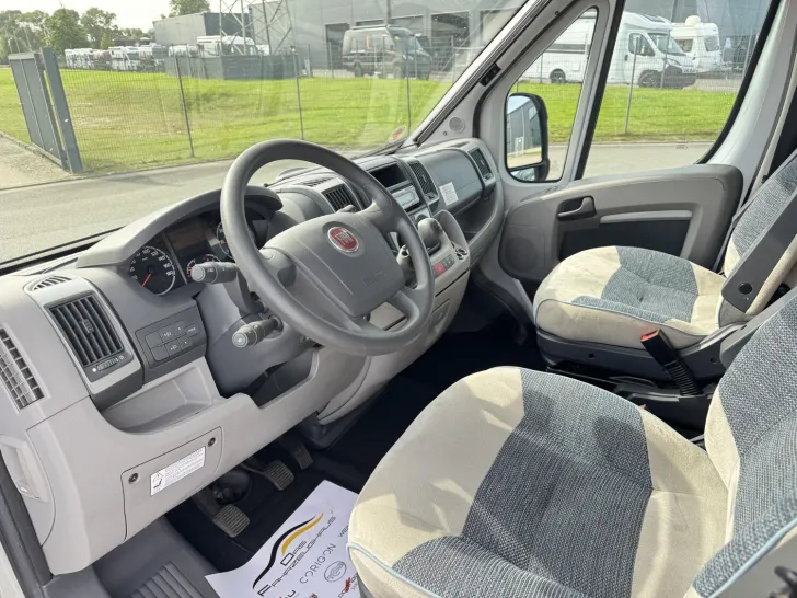 Fahrzeugbild Adria Compact 660  SL #7