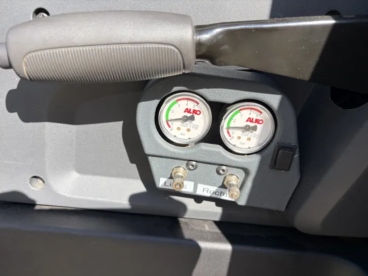 Fahrzeugbild Chausson Twist 08 Motorradbühne, top gewartet #22