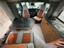 Fahrzeugbild Renault Bürstner MegaVan IT 675/Festbett+Hubbett/Solar #7