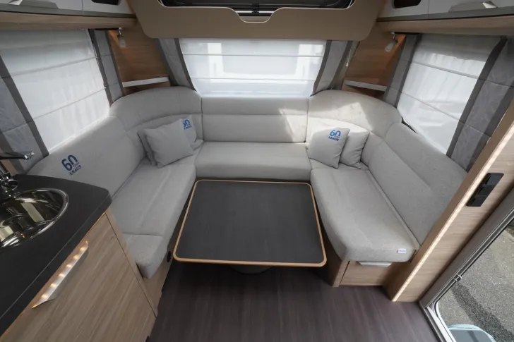 Fahrzeugbild Knaus Südwind 60 YEARS 580 UE /TV+SAT/Mover+Autark #11