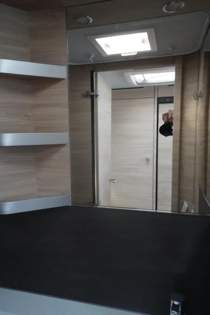 Fahrzeugbild Knaus Südwind 60 YEARS 580 UE /TV+SAT/Mover+Autark #26