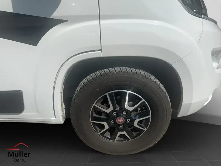 Fahrzeugbild Knaus BoxLife PRO 600 LIFETIME mit Längsbetten u. AHK #42