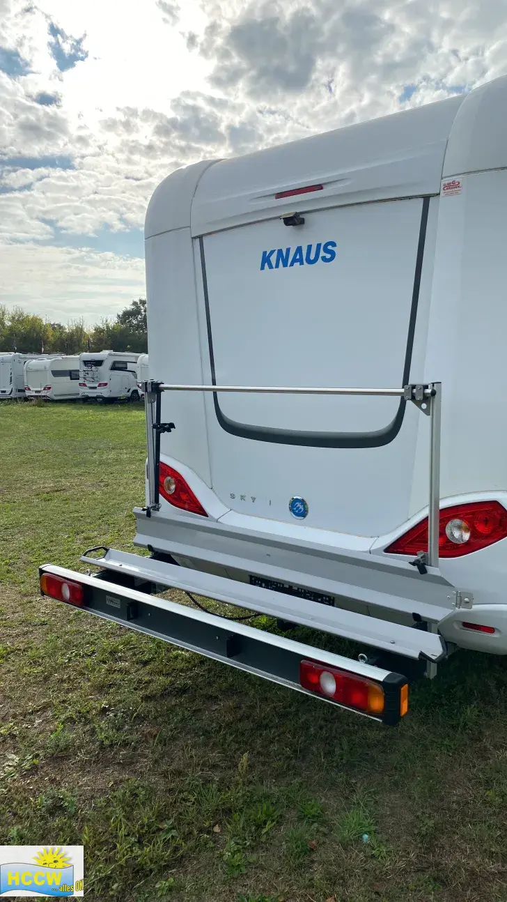 Motorrad Rampe Knaus Sky i 700 LEG