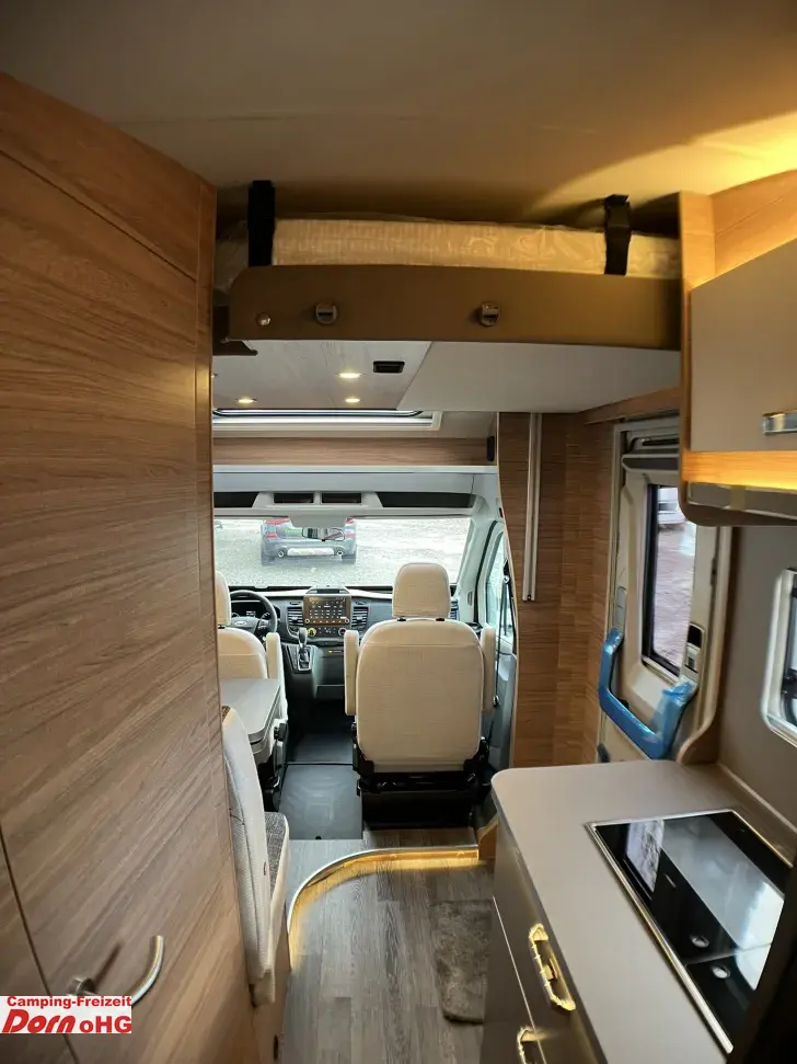 Fahrzeugbild Weinsberg CaraSuite 650 MEG Automatikgetriebe/155 PS #20