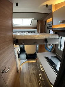 Fahrzeugbild Weinsberg CaraSuite 650 MEG Automatikgetriebe/155 PS #21