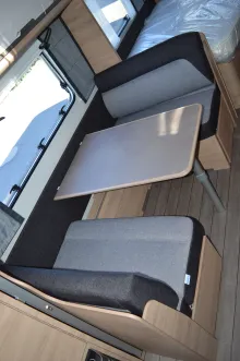 Fahrzeugbild Knaus Südwind 540 FDK Black Selection Kühlschrank 177 Liter #9
