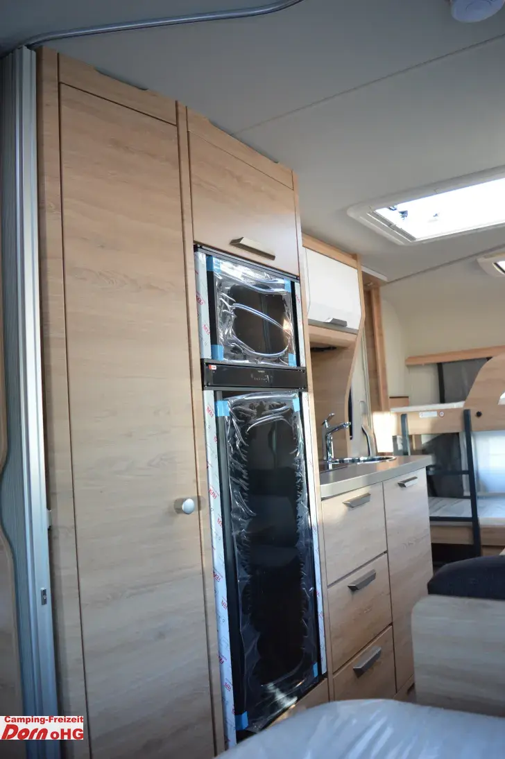 Fahrzeugbild Knaus Südwind 540 FDK Black Selection Kühlschrank 177 Liter #13