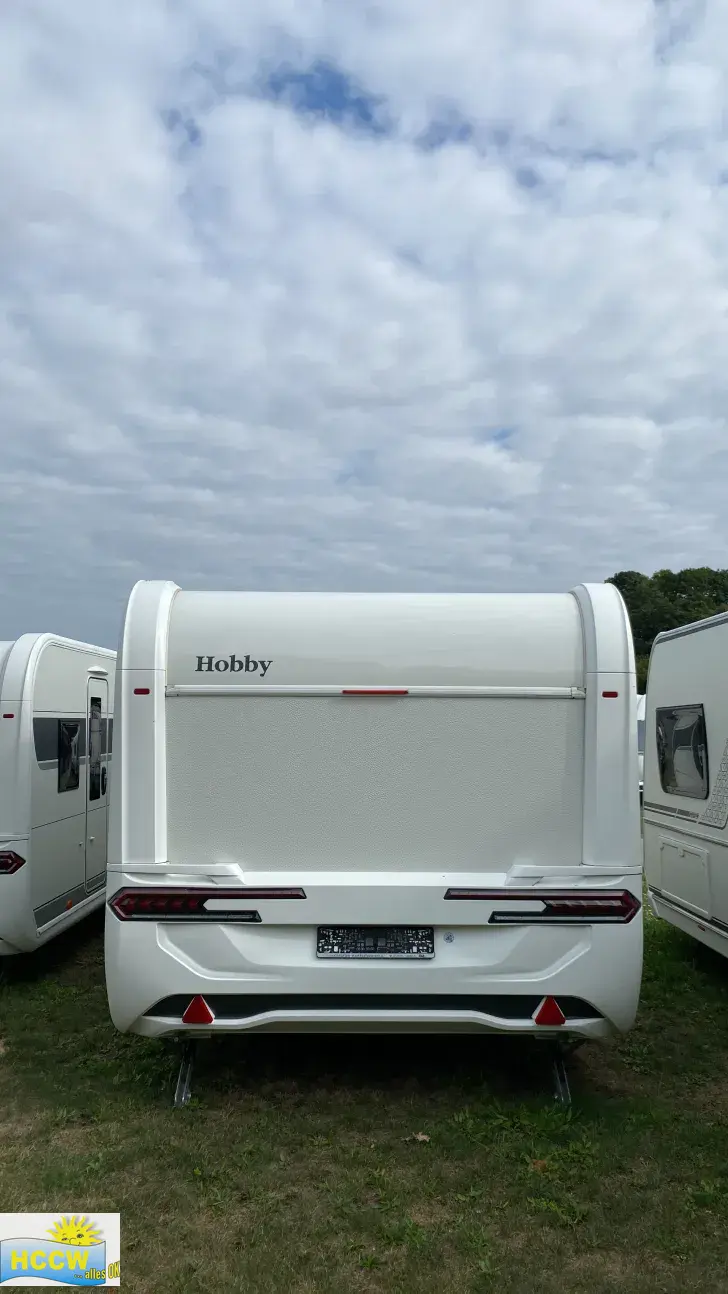 Frontal Hinten Hobby De Luxe 545 KMF Auflastung 2.000 kg