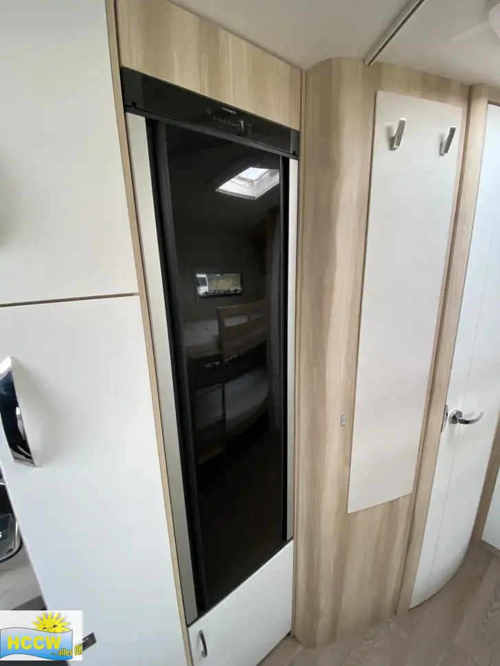 Kühlschrank Hobby De Luxe 545 KMF Auflastung 2.000 kg