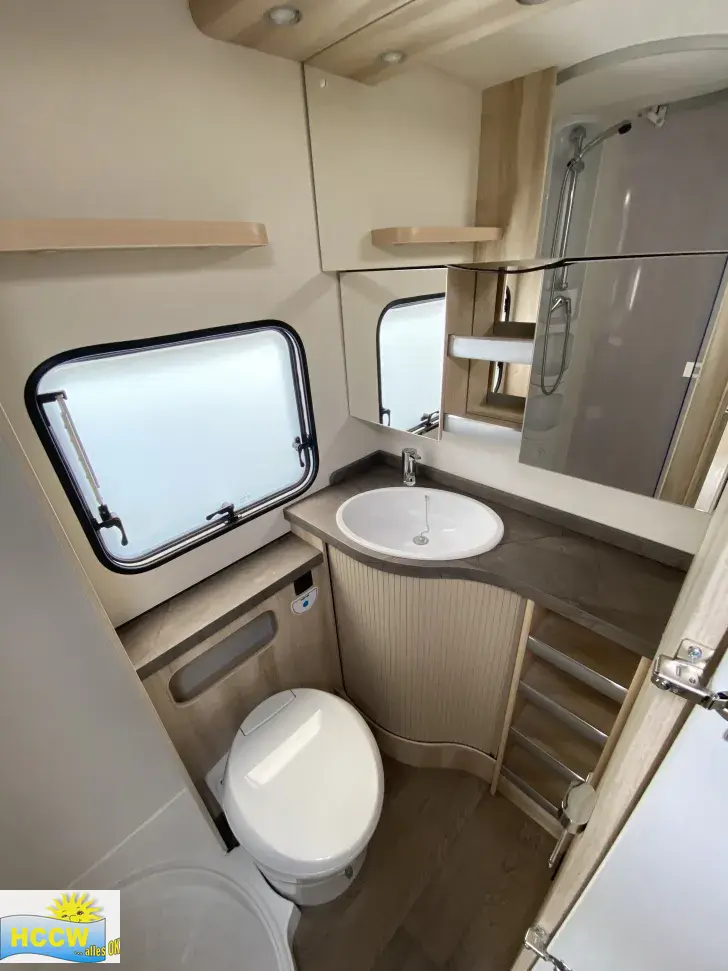 Toilette Hobby De Luxe 545 KMF Auflastung 2.000 kg