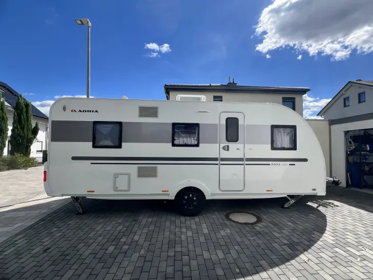Fahrzeugbild Adria Adora 573 PT / Top Ausstattung & Zustand #1
