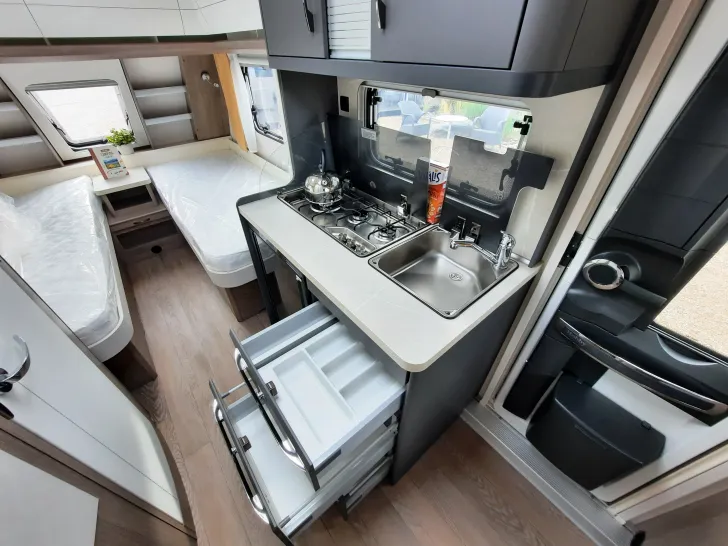 Fahrzeugbild Hobby OnTour 460 DL Verfüg./Sparen Sie 4.871,- € #15