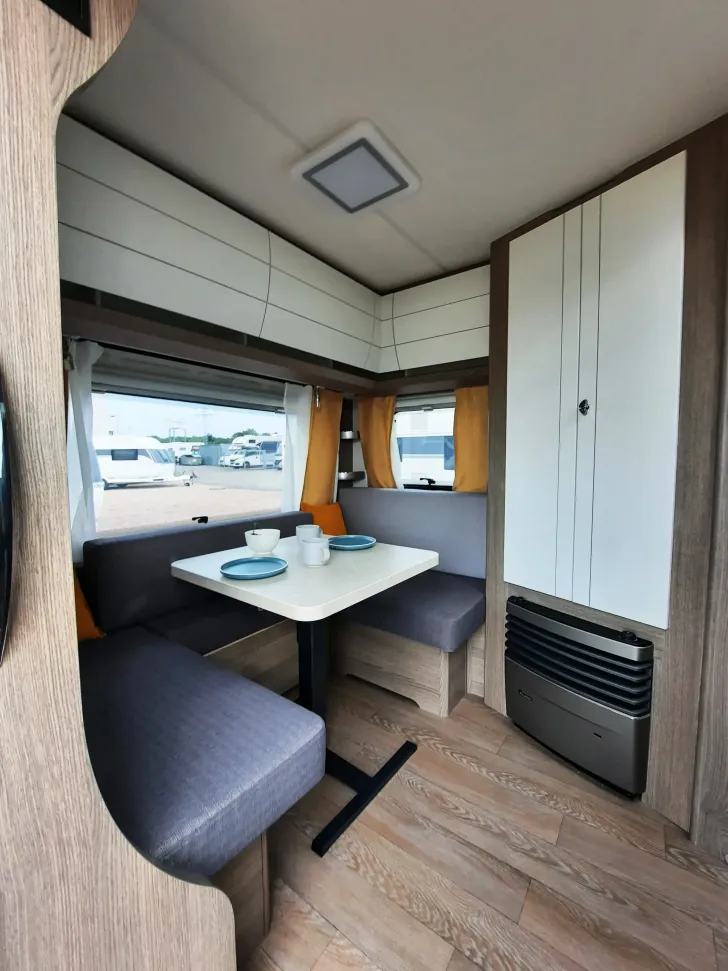 Fahrzeugbild Hobby OnTour 460 DL Verfüg./Sparen Sie 4.871,- € #10