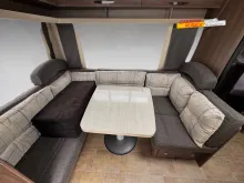 Fahrzeugbild Bürstner Averso 470 TS #6