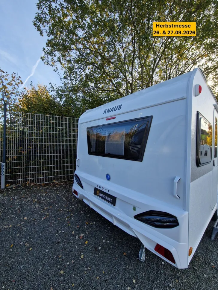 Fahrzeugbild Knaus Sport 450 FU #3