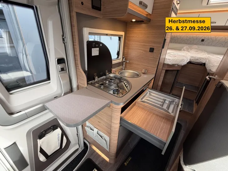 Fahrzeugbild Weinsberg CaraSuite EDITION SPICY 650 MEG #13