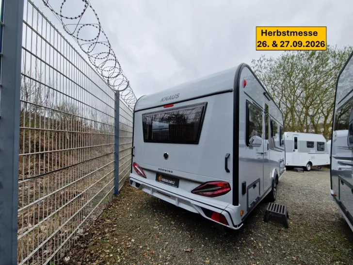 Fahrzeugbild Knaus Südwind 460 EU Black Selection #6