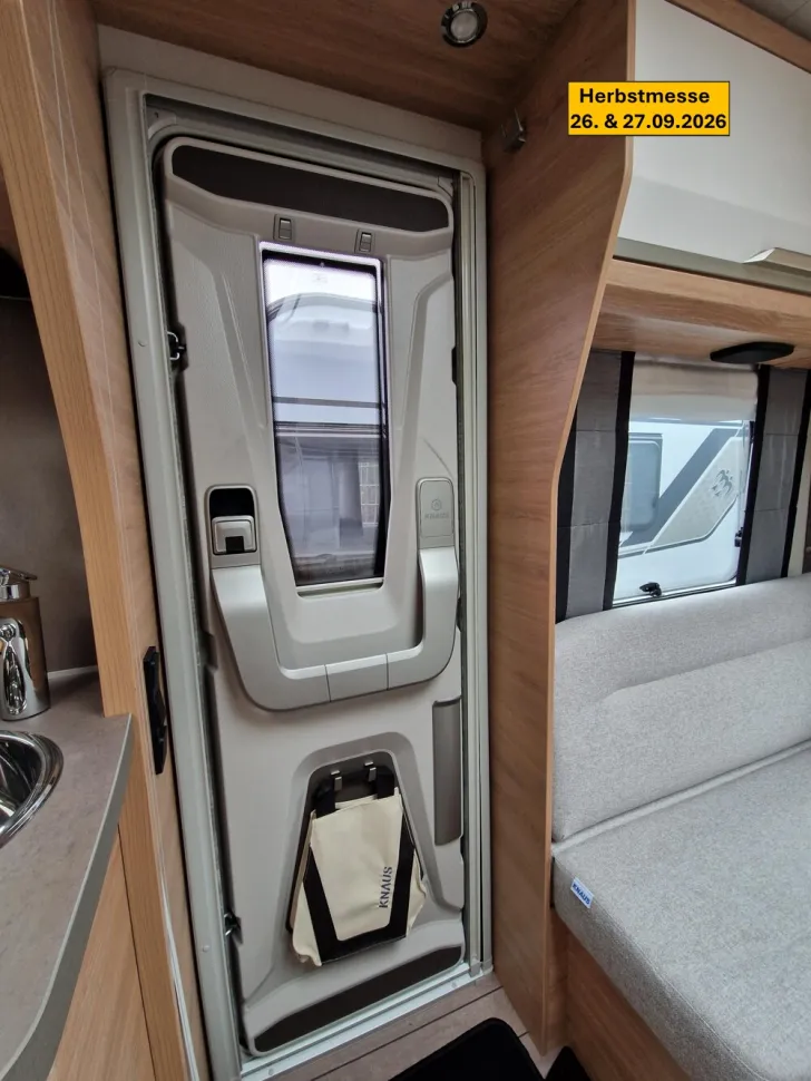 Fahrzeugbild Knaus Südwind 460 EU Black Selection #23