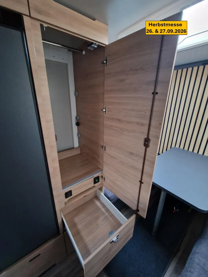 Fahrzeugbild Knaus Yaseo 500 DK #19