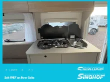 Fahrzeugbild LMC Sassino 470 K inkl.GFK-UNTERBODEN+230VAUßENDOSE #12