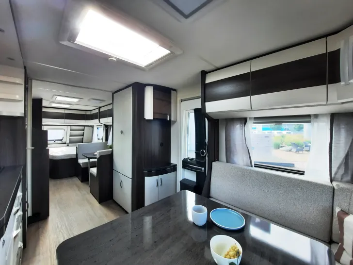 Fahrzeugbild Hobby Prestige 720 UKFe Verfüg./Sparen Sie 11.600,- € #3