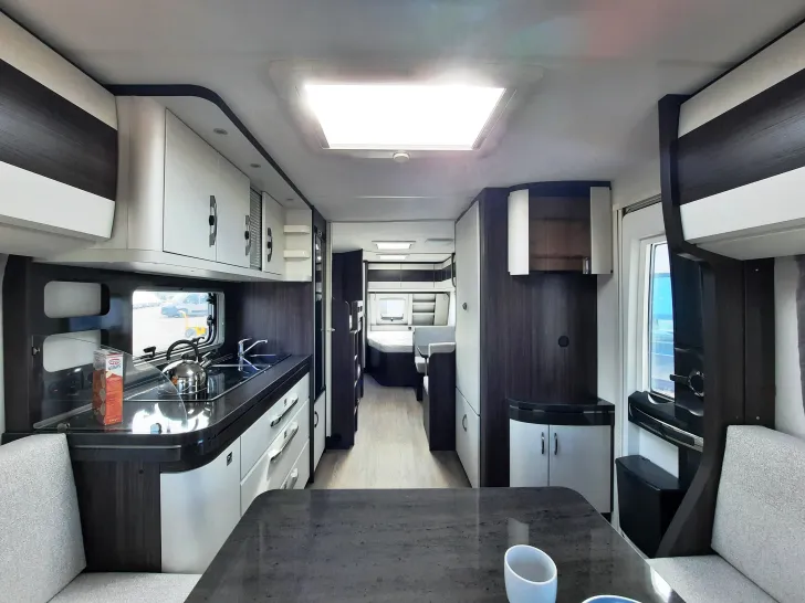 Fahrzeugbild Hobby Prestige 720 UKFe Verfüg./Sparen Sie 11.600,- € #1