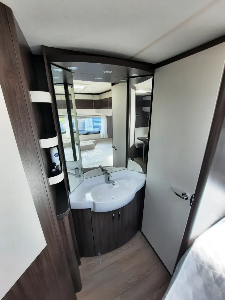 Fahrzeugbild Hobby Prestige 720 UKFe Verfüg./Sparen Sie 11.600,- € #17