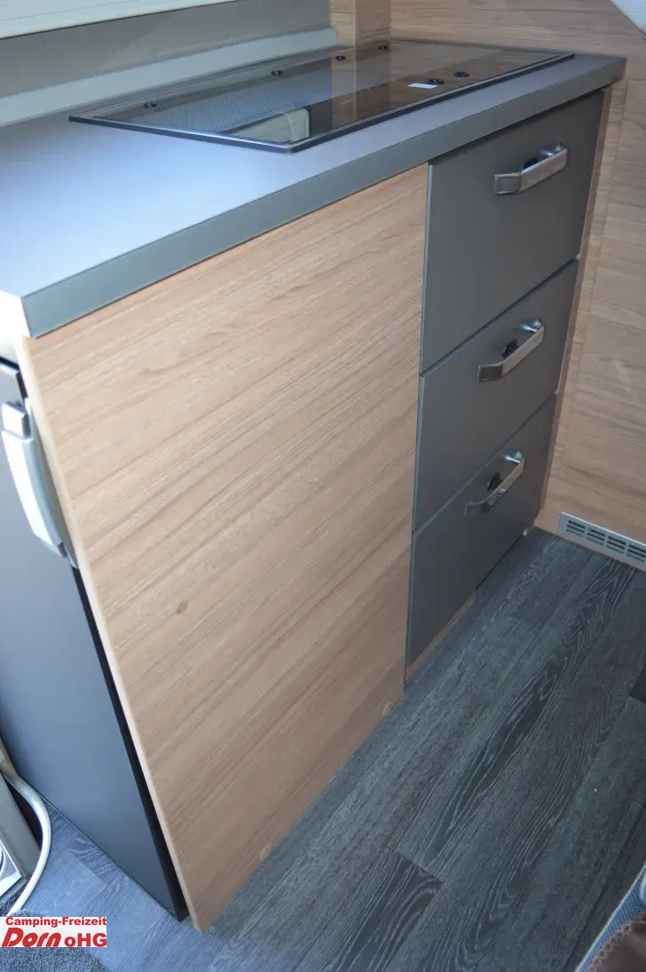 Fahrzeugbild Weinsberg X-CURSION VAN 500 MQ EDITION [PEPPER] elektr.Fußbodenerwärmung #20