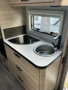 Fahrzeugbild Weinsberg CaraOne 500 FDK #6