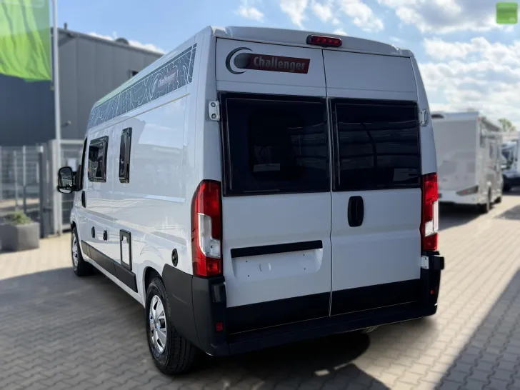 Fahrzeugbild Challenger Van Start Edition V114M Etagenbett 4Schlafplätze #5