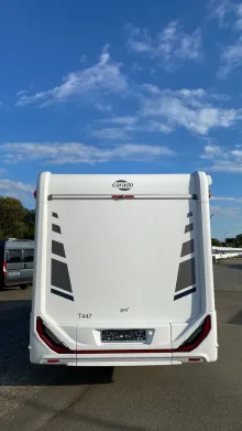 Frontal Hinten Carado T 447 ohne Hubbett