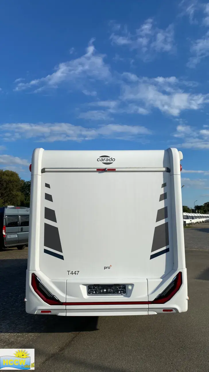 Frontal Hinten Carado T 447 ohne Hubbett