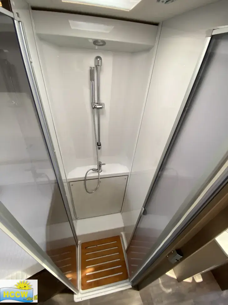 Dusche Carado T 447 ohne Hubbett