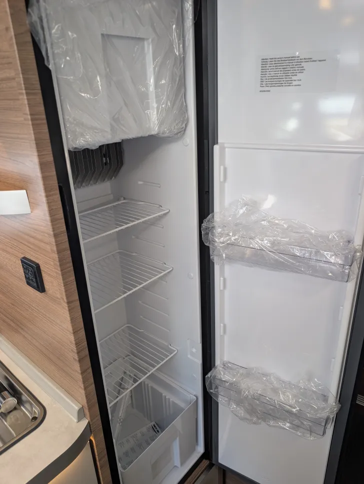 Fahrzeugbild Knaus Van TI 650 MEG VANSATION Automatik mit Solar+Klima #12